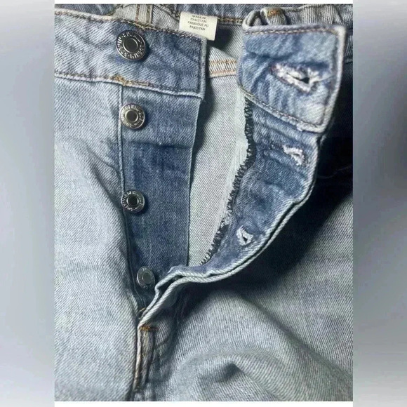 H&M Mom Jeans, Size 10 - Picture 5 of 11